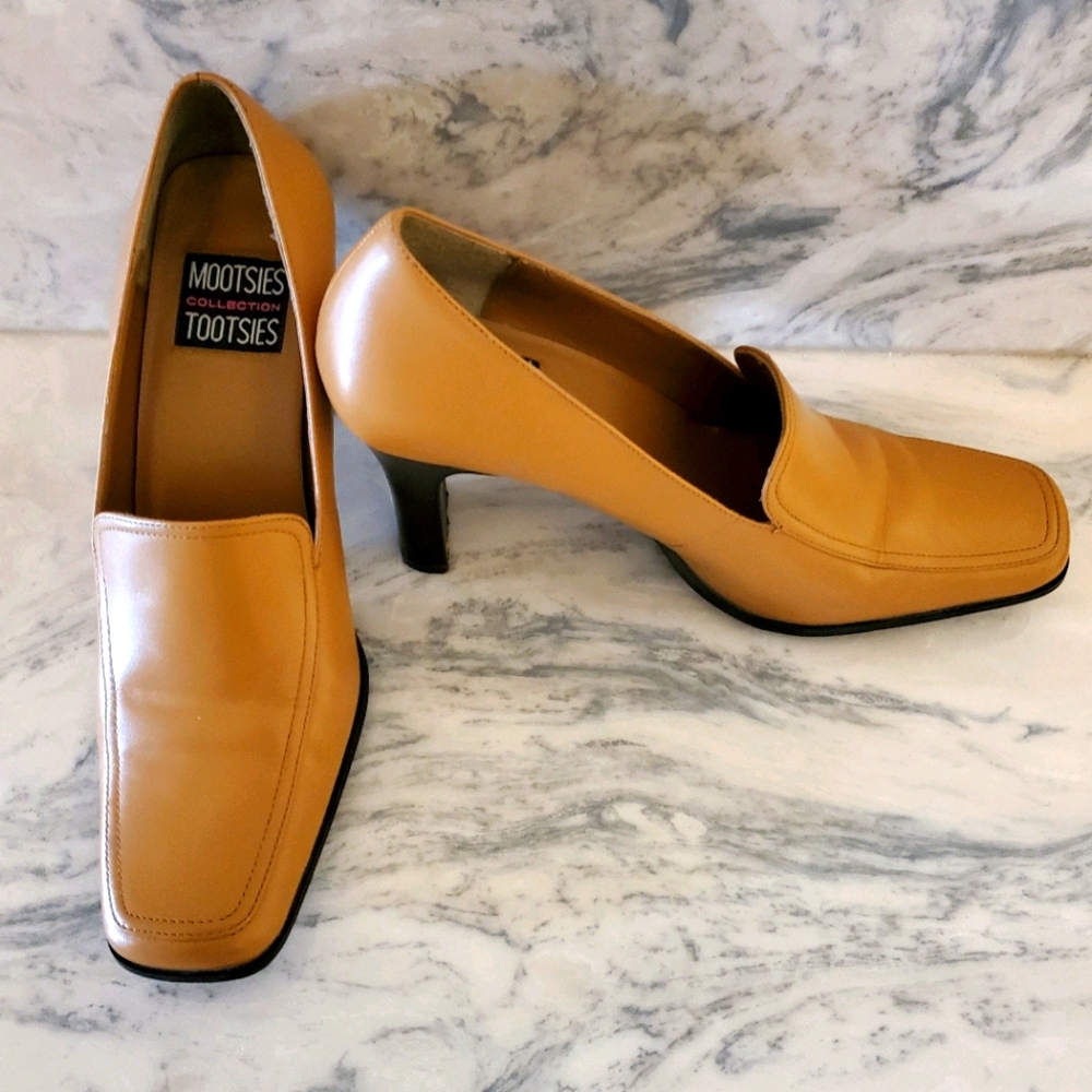 Ladies Shoes